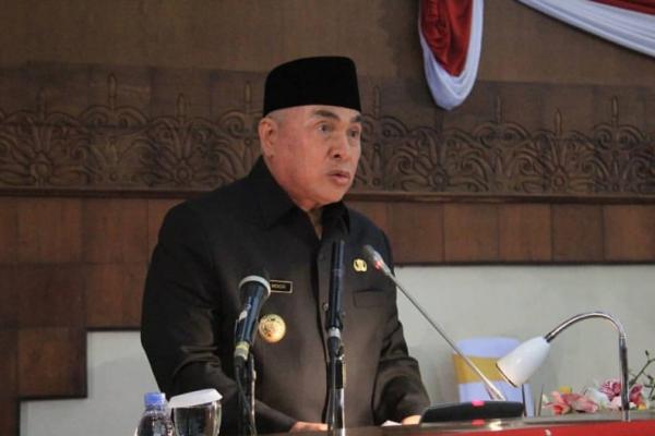 Gubernur Kalimantan Timur Isran Noor 